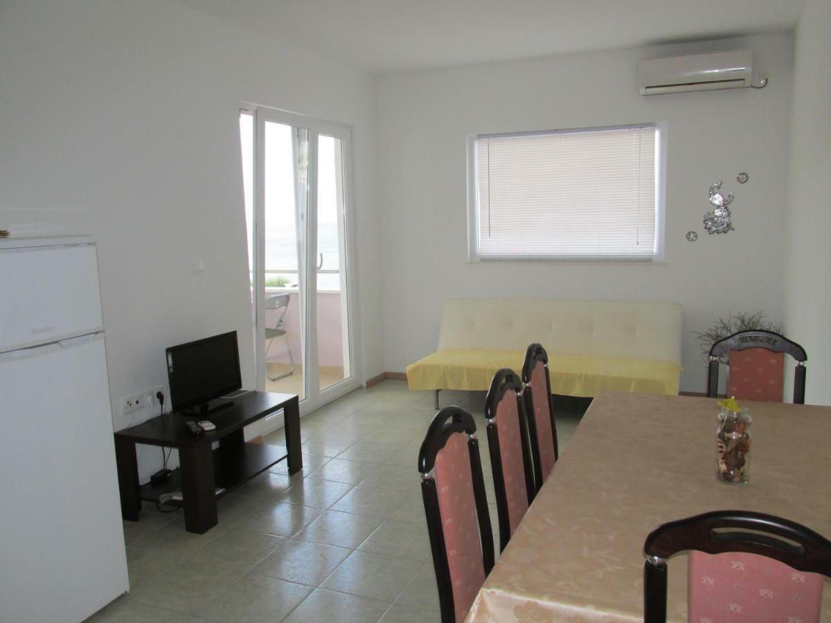 Sunny Apartman Pajdek سيفيد المظهر الخارجي الصورة