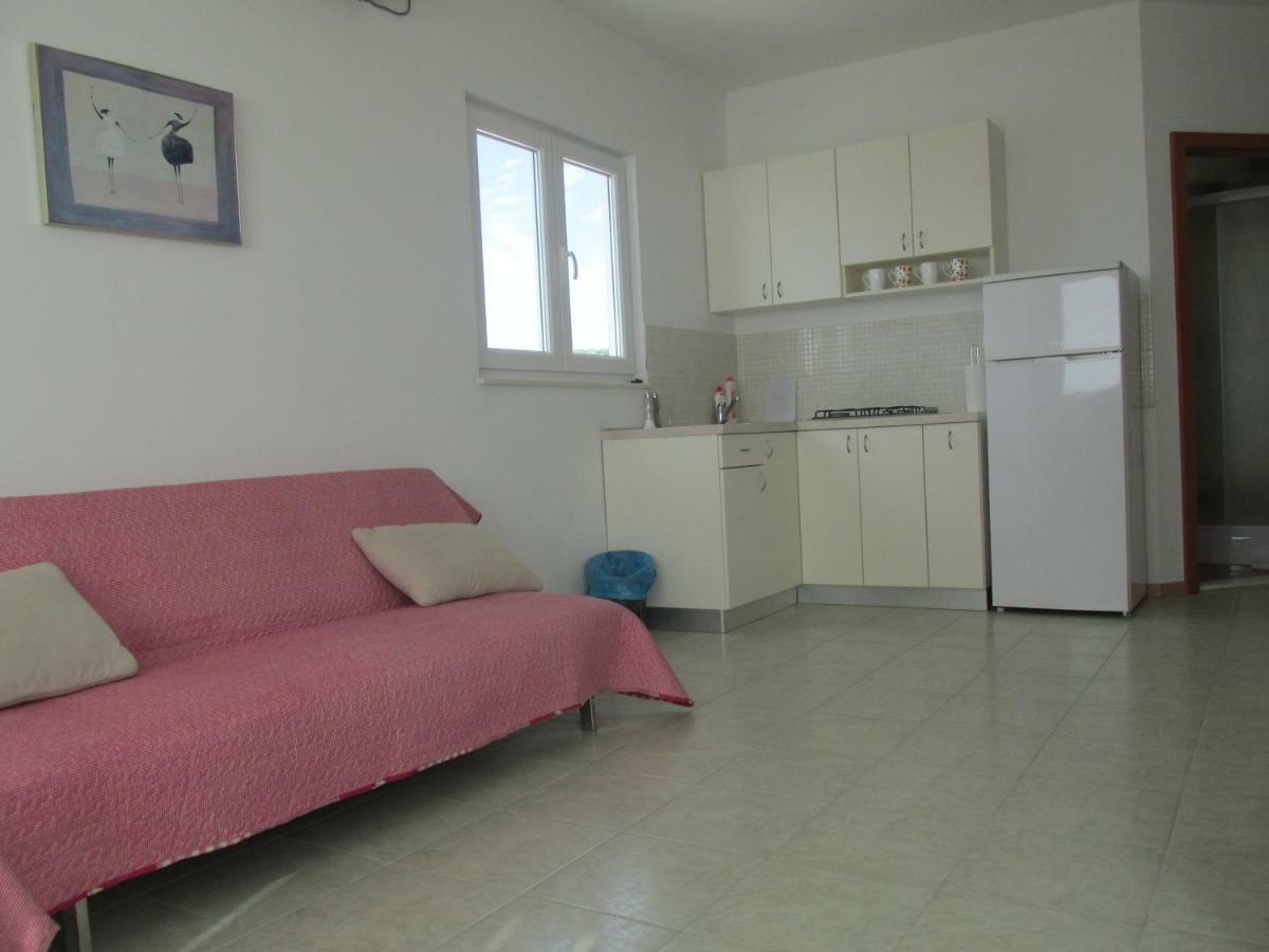 Sunny Apartman Pajdek سيفيد المظهر الخارجي الصورة